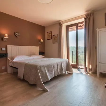 Poggio Dei Farinetti B&B 디아노 달바