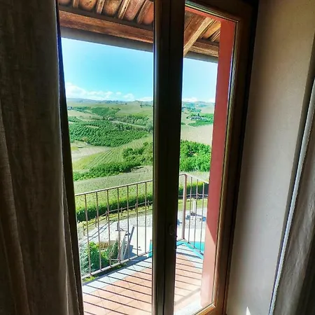 Poggio Dei Farinetti Nocleg ze śniadaniem Diano dʼAlba